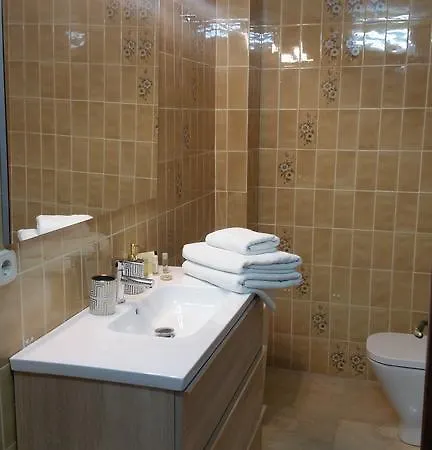 Mayoral Apartment *